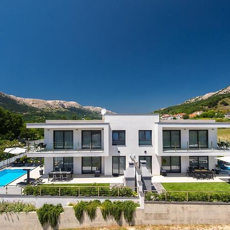 Villa Supernus With Heated Pool Baska  Bagian luar foto