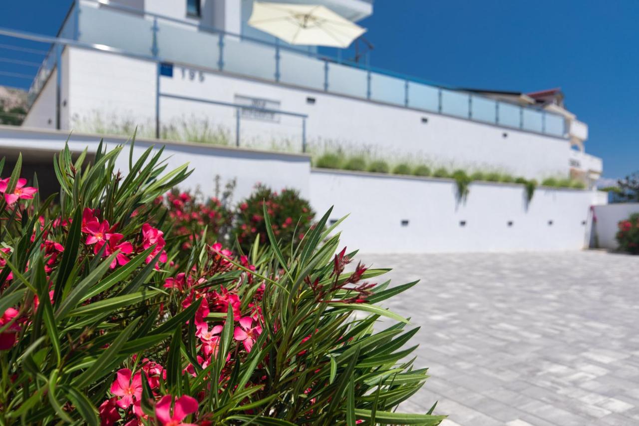 Villa Supernus With Heated Pool Baska  Bagian luar foto